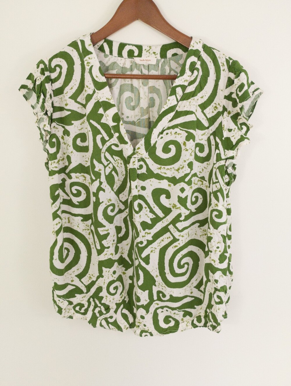 Haute Hippie Relaxed Fit V Neck Top